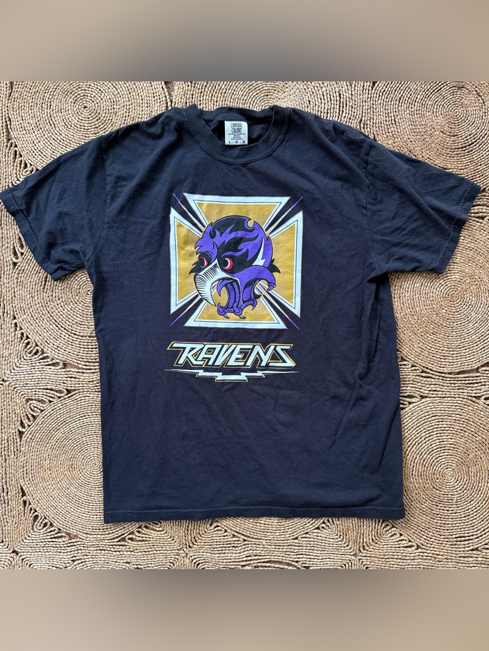Raven’s Stadium Skull Tshirt - L